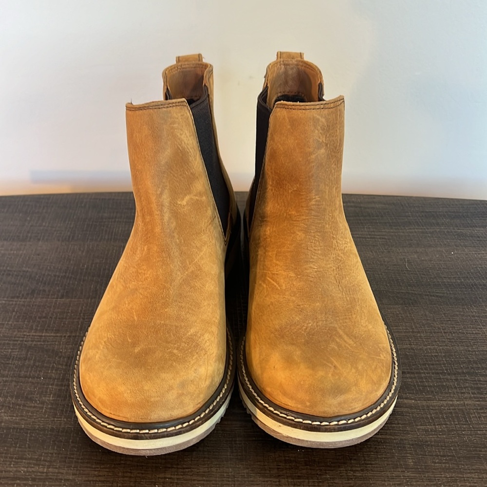 Keen Tan and Brown Ankle Boots - Picture 2 of 6